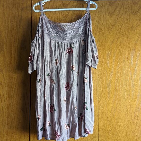 torrid Tops - NWT Torrid Cold Shoulder Top - 4X